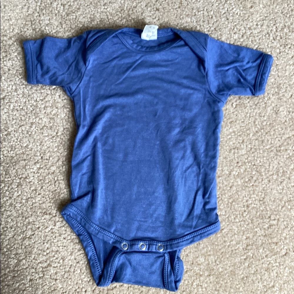 Kate Quinn short sleeve onesie